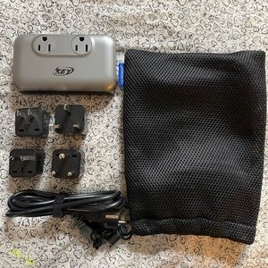 Travel voltage converter